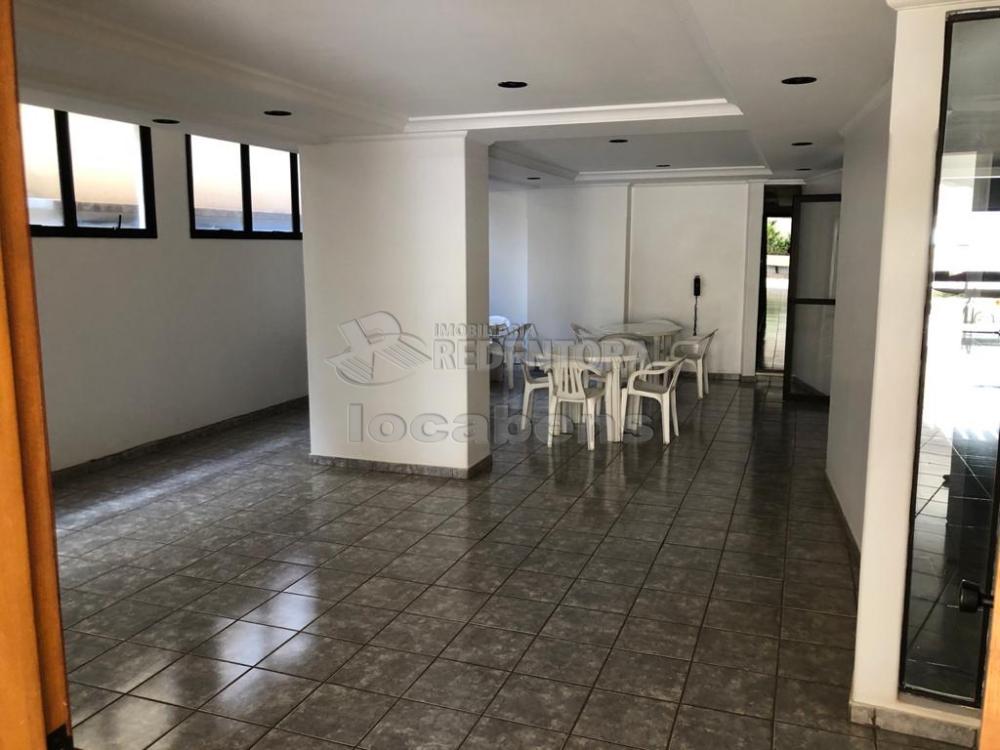 Alugar Apartamento / Padrão em São José do Rio Preto R$ 1.750,00 - Foto 27