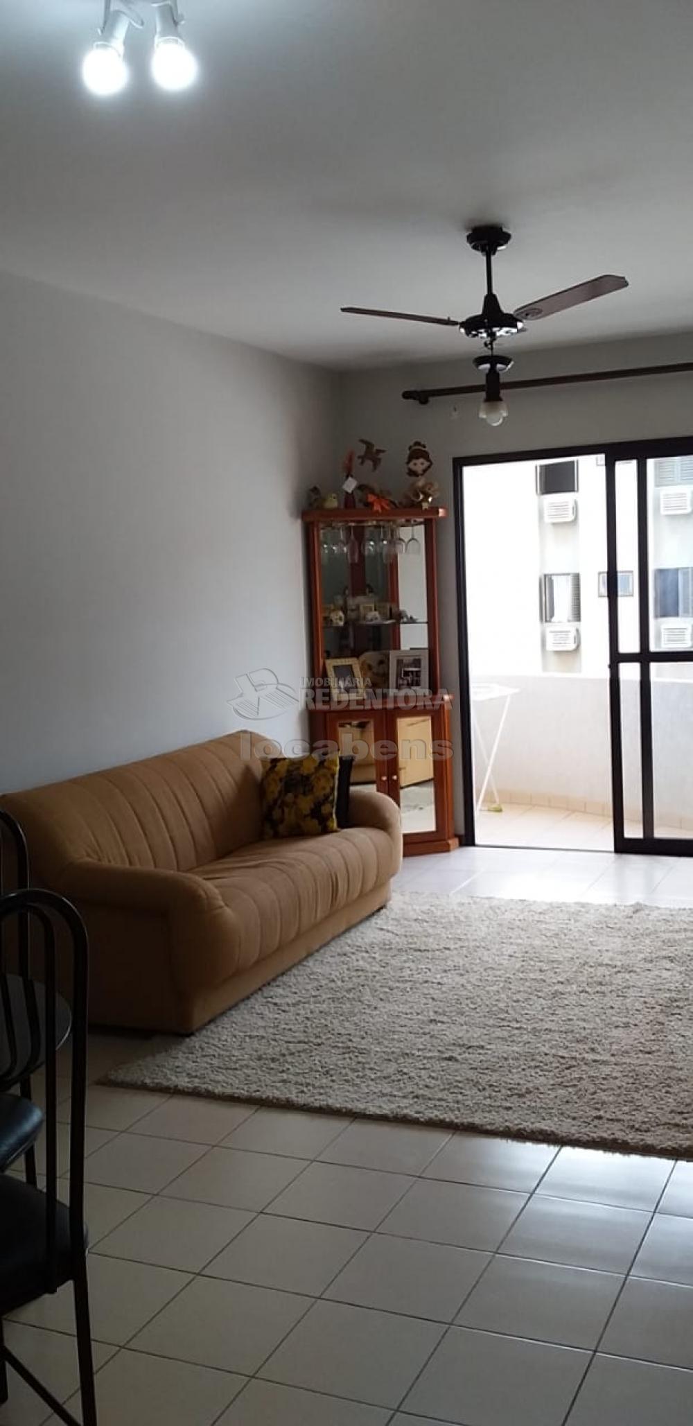 Comprar Apartamento / Padrão em São José do Rio Preto R$ 390.000,00 - Foto 2