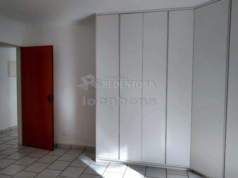 Comprar Apartamento / Padrão em São José do Rio Preto R$ 180.000,00 - Foto 18