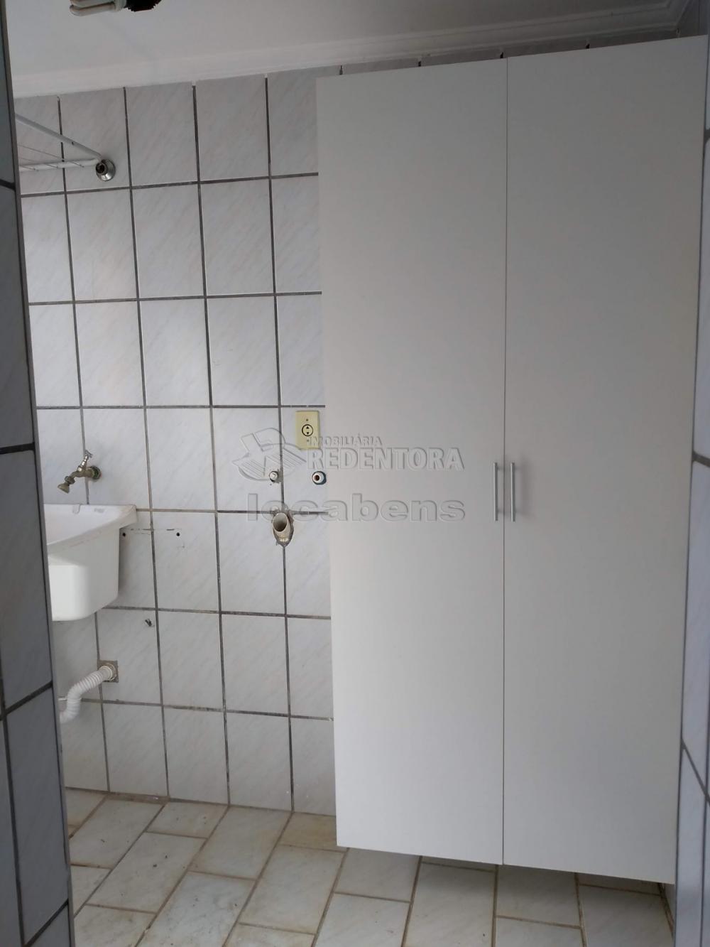 Comprar Apartamento / Padrão em São José do Rio Preto R$ 180.000,00 - Foto 23