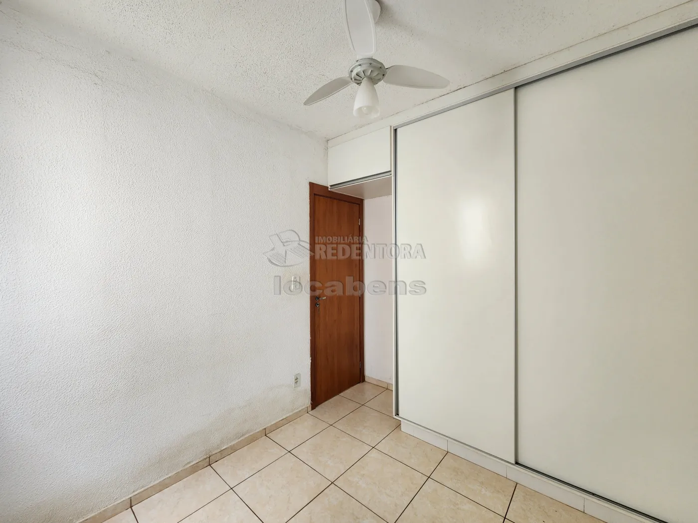 Apartamento para alugar com 2 quartos, 50m² - Foto 6