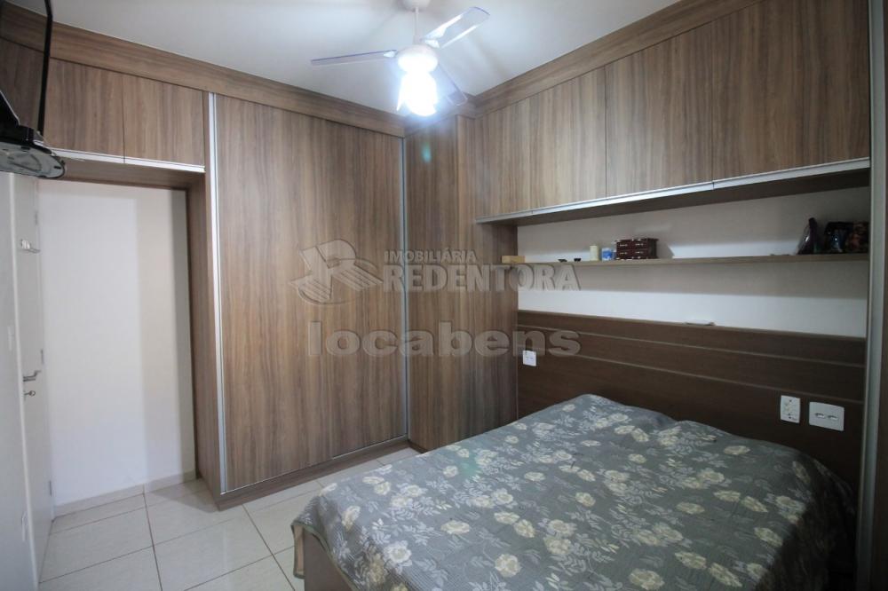 Alugar Casa / Padrão em São José do Rio Preto R$ 2.250,00 - Foto 9