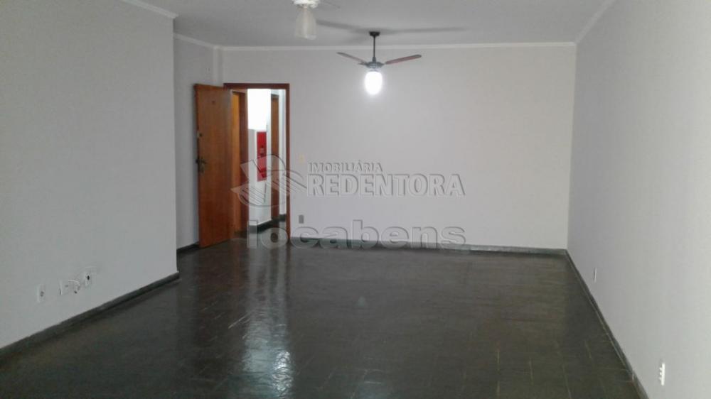 Comprar Apartamento / Padrão em São José do Rio Preto R$ 270.000,00 - Foto 1
