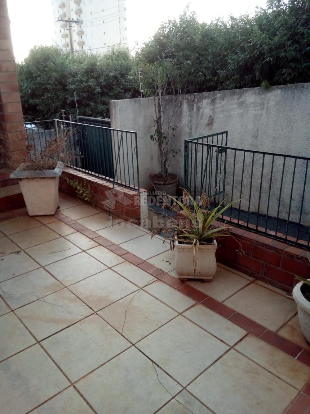 Comprar Casa / Padrão em São José do Rio Preto - Foto 3