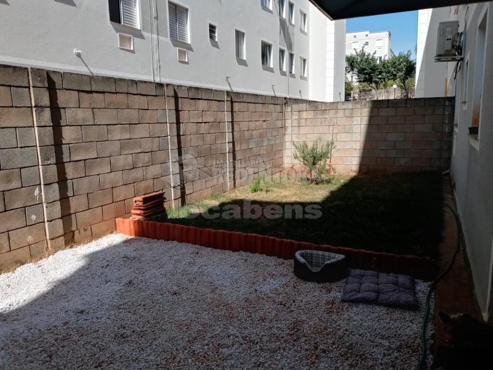 Comprar Apartamento / Padrão em São José do Rio Preto R$ 210.000,00 - Foto 14