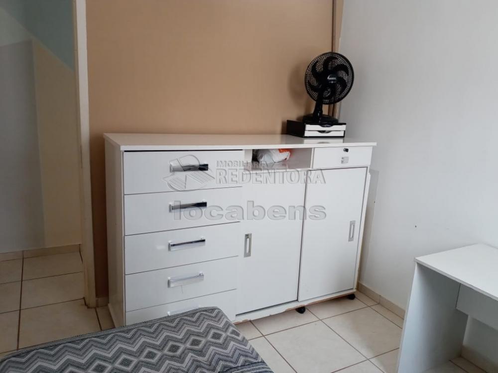 Comprar Apartamento / Padrão em São José do Rio Preto R$ 210.000,00 - Foto 12