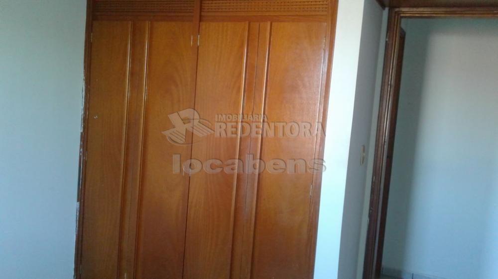 Comprar Apartamento / Padrão em São José do Rio Preto R$ 160.000,00 - Foto 5