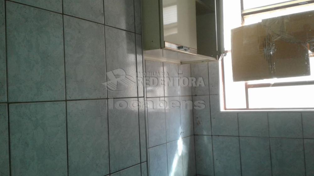 Comprar Apartamento / Padrão em São José do Rio Preto R$ 160.000,00 - Foto 15