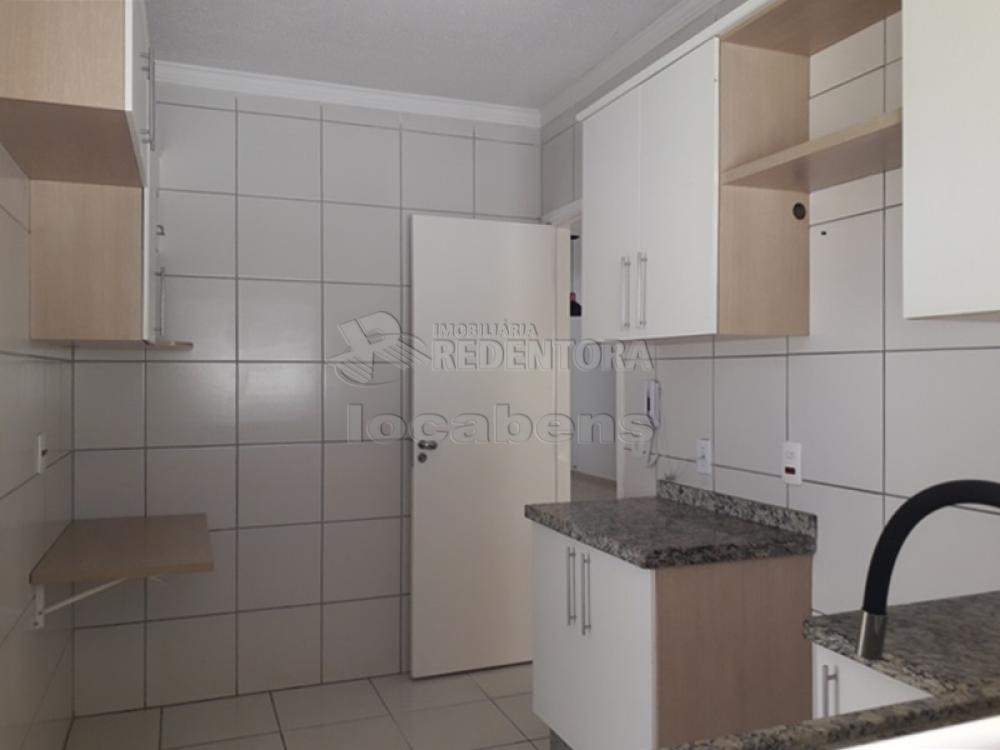 Alugar Casa / Condomínio em São José do Rio Preto R$ 1.900,00 - Foto 7