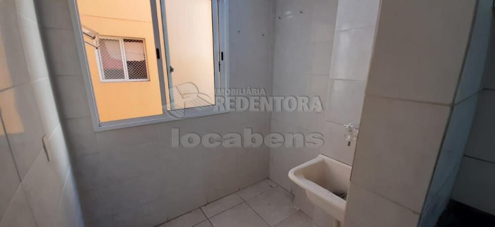 Alugar Apartamento / Padrão em São José do Rio Preto R$ 900,00 - Foto 13