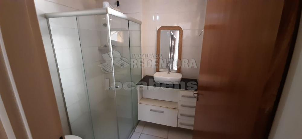 Alugar Apartamento / Padrão em São José do Rio Preto R$ 900,00 - Foto 8