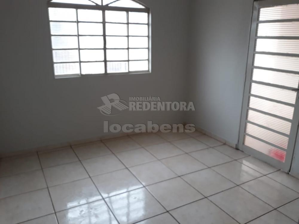 Alugar Casa / Padrão em São José do Rio Preto R$ 900,00 - Foto 18