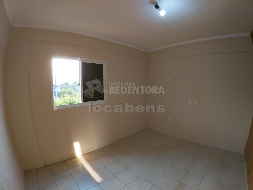 Alugar Apartamento / Padrão em São José do Rio Preto R$ 600,00 - Foto 11