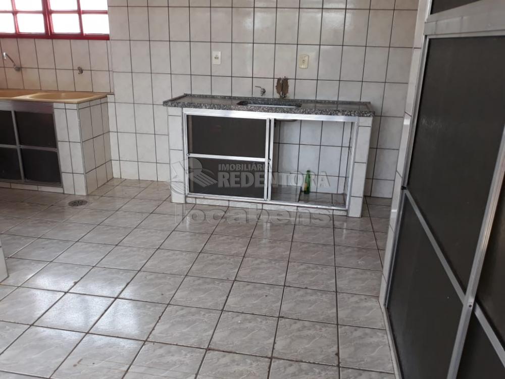 Alugar Comercial / Salão em São José do Rio Preto apenas R$ 1.800,00 - Foto 4