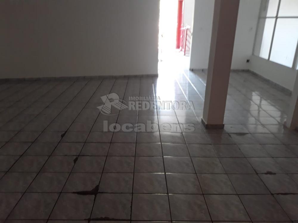 Alugar Comercial / Salão em São José do Rio Preto R$ 2.000,00 - Foto 6