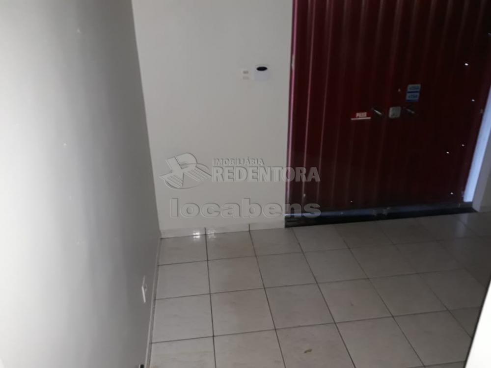 Alugar Comercial / Salão em São José do Rio Preto apenas R$ 1.800,00 - Foto 9