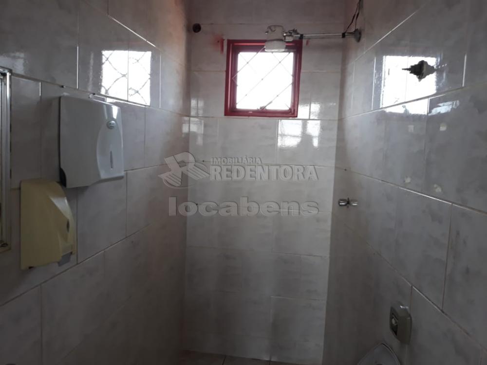 Alugar Comercial / Salão em São José do Rio Preto R$ 2.000,00 - Foto 11