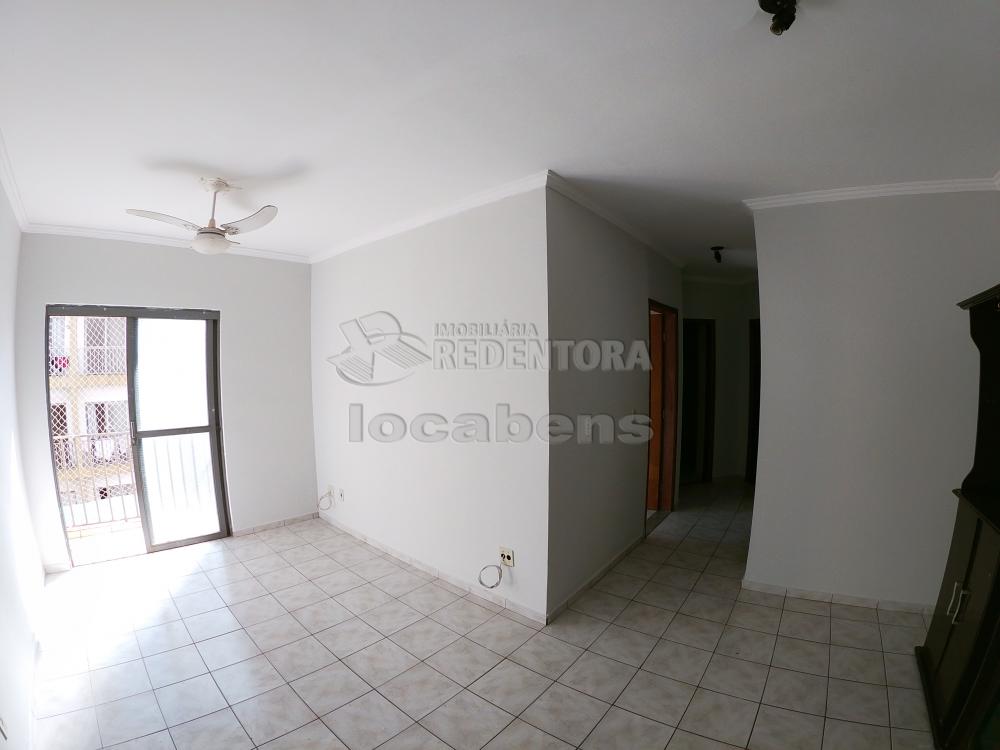 Alugar Apartamento / Padrão em São José do Rio Preto R$ 800,00 - Foto 2