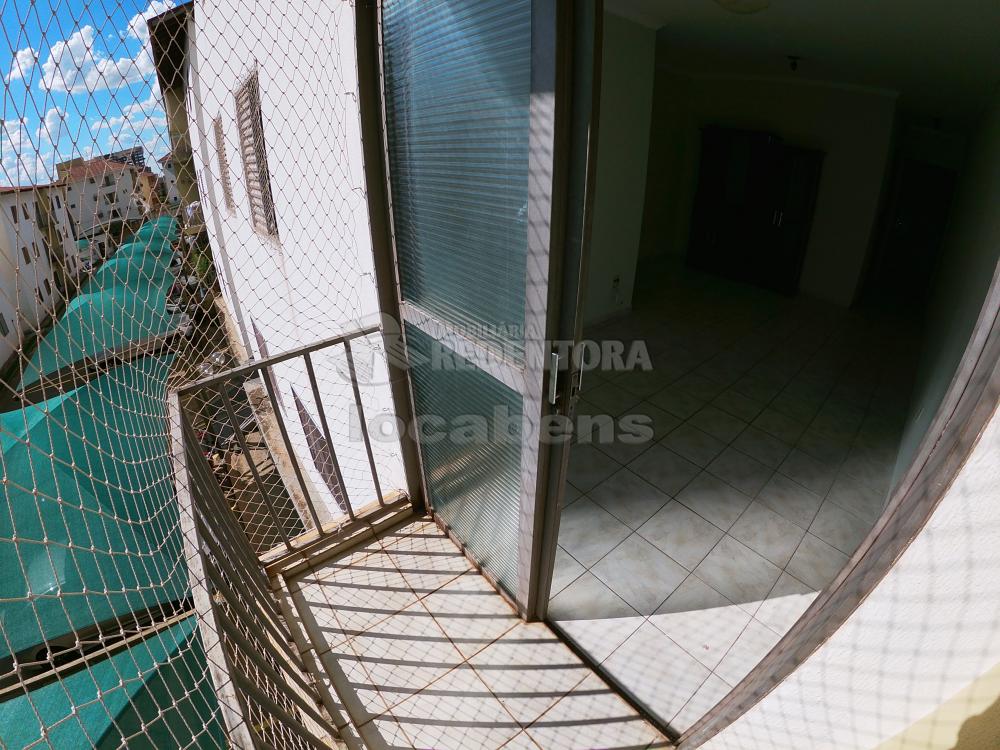 Alugar Apartamento / Padrão em São José do Rio Preto R$ 800,00 - Foto 6