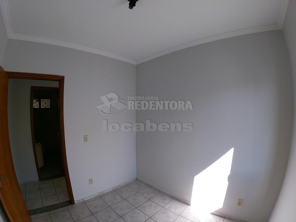 Alugar Apartamento / Padrão em São José do Rio Preto R$ 800,00 - Foto 13