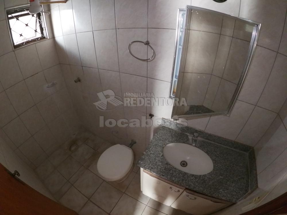 Alugar Apartamento / Padrão em São José do Rio Preto R$ 800,00 - Foto 22