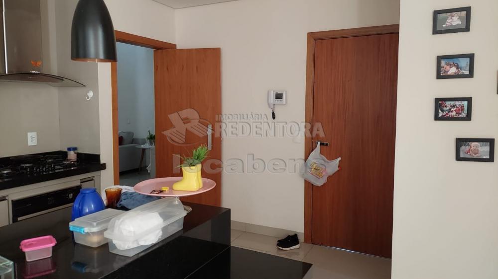 Comprar Casa / Padrão em Votuporanga R$ 900.000,00 - Foto 1