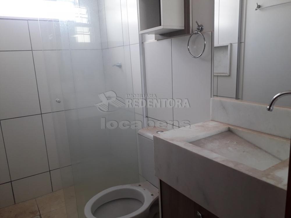 Alugar Apartamento / Padrão em São José do Rio Preto R$ 820,00 - Foto 10
