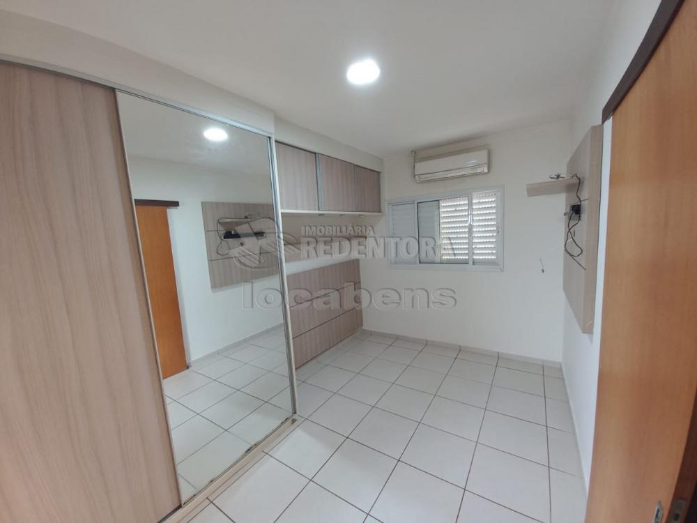 Alugar Apartamento / Padrão em São José do Rio Preto apenas R$ 2.000,00 - Foto 1