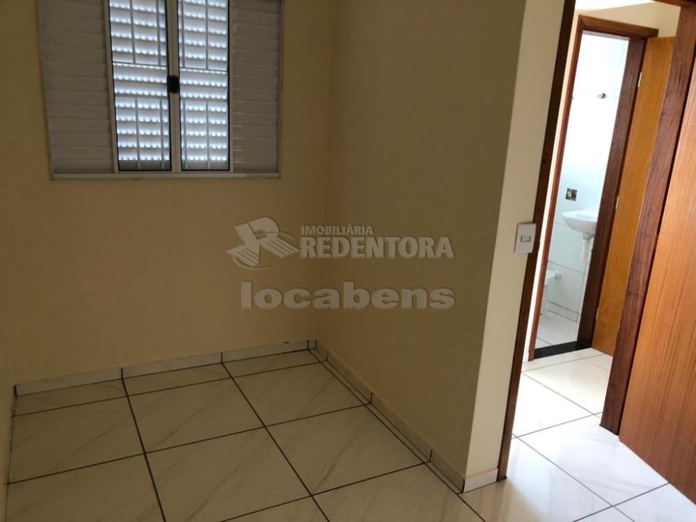 Alugar Apartamento / Padrão em Bady Bassitt R$ 750,00 - Foto 5