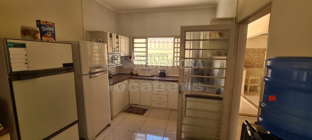 Alugar Casa / Padrão em São José do Rio Preto R$ 3.000,00 - Foto 12