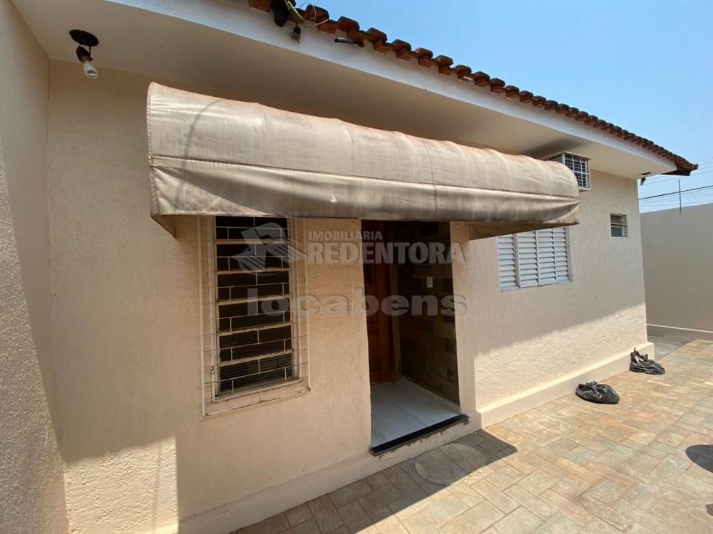 Comprar Casa / Padrão em São José do Rio Preto R$ 330.000,00 - Foto 14