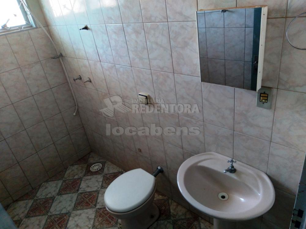 Alugar Casa / Sobrado em São José do Rio Preto R$ 1.750,00 - Foto 14