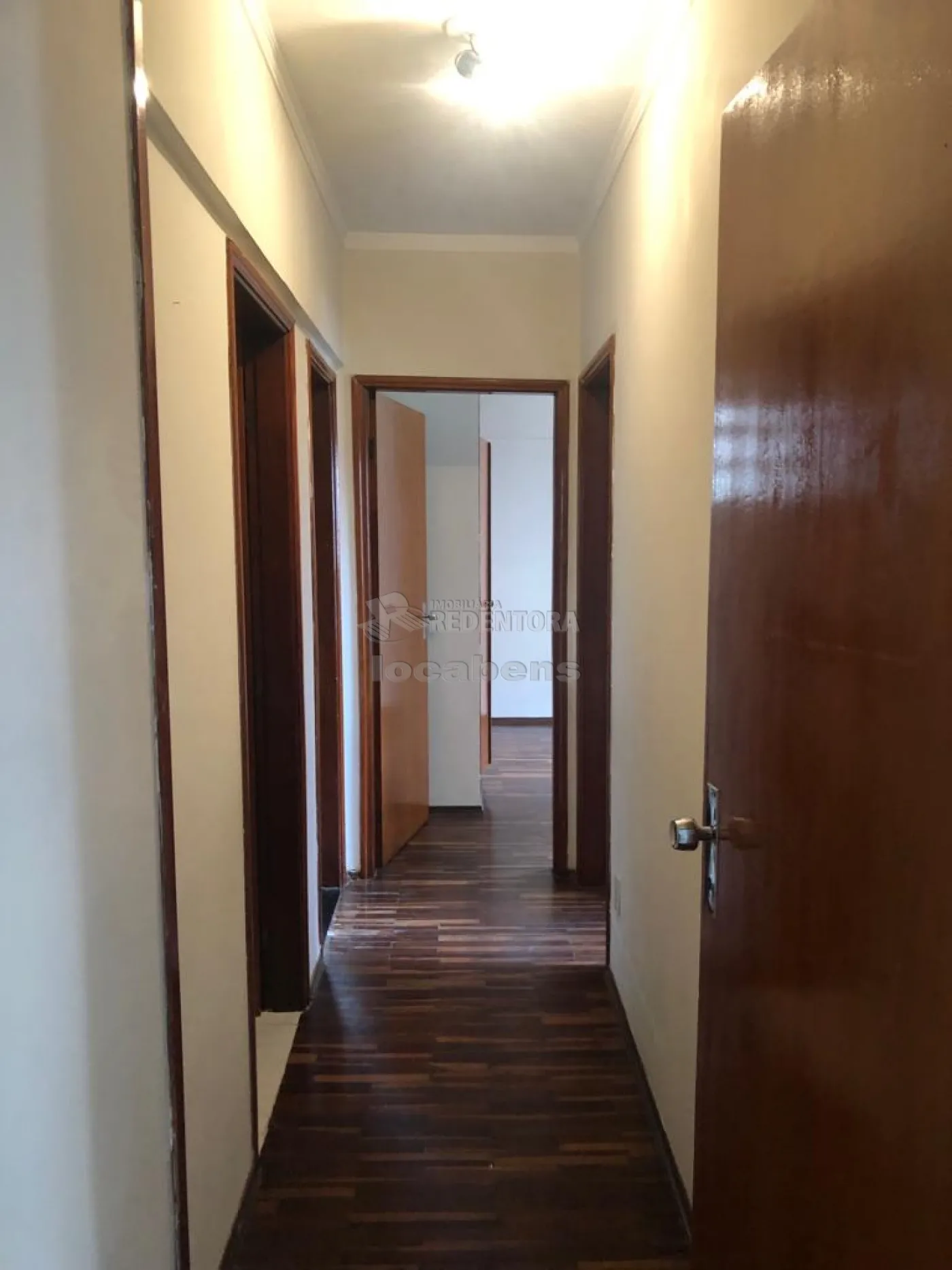 Apartamento à venda com 2 quartos, 93m² - Foto 3