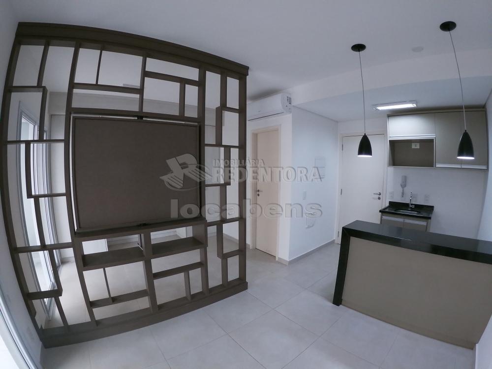 Comprar Apartamento / Studio em São José do Rio Preto R$ 360.000,00 - Foto 4