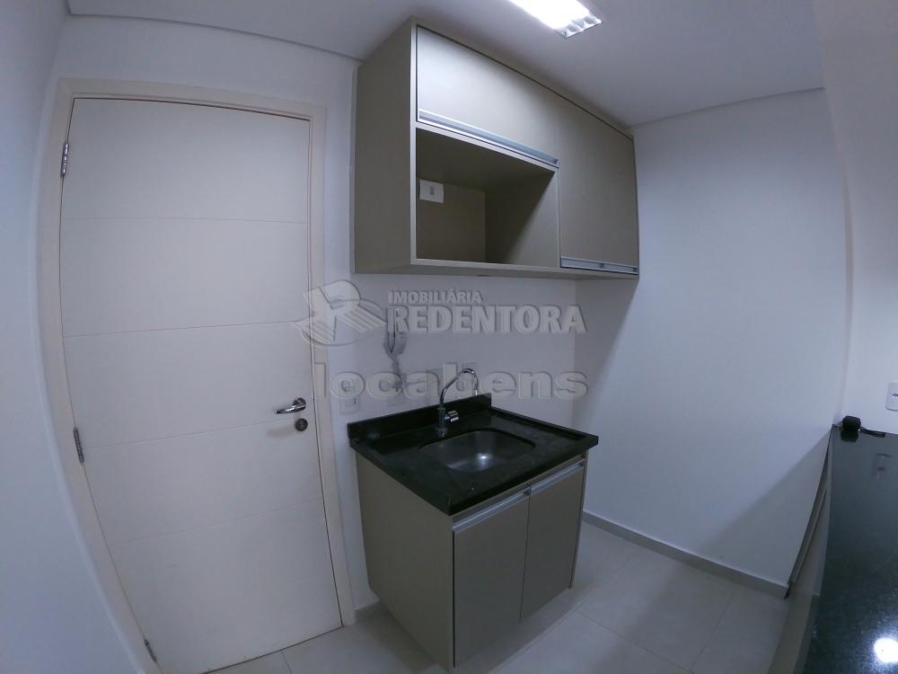 Comprar Apartamento / Studio em São José do Rio Preto R$ 360.000,00 - Foto 6
