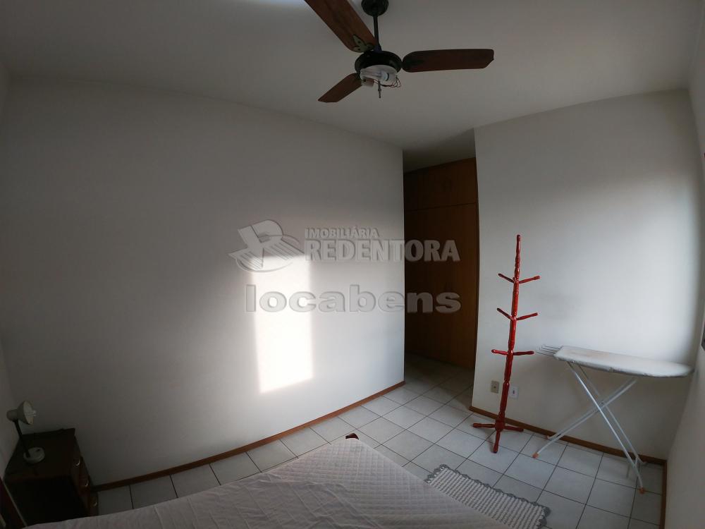 Alugar Apartamento / Padrão em São José do Rio Preto R$ 1.300,00 - Foto 14