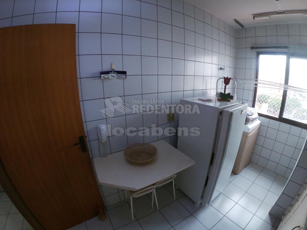 Alugar Apartamento / Padrão em São José do Rio Preto R$ 1.300,00 - Foto 17