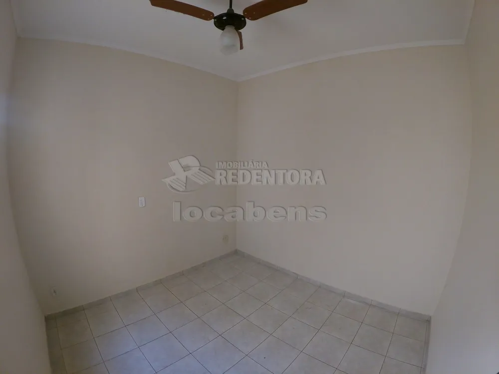 Alugar Casa / Padrão em São José do Rio Preto apenas R$ 1.800,00 - Foto 9