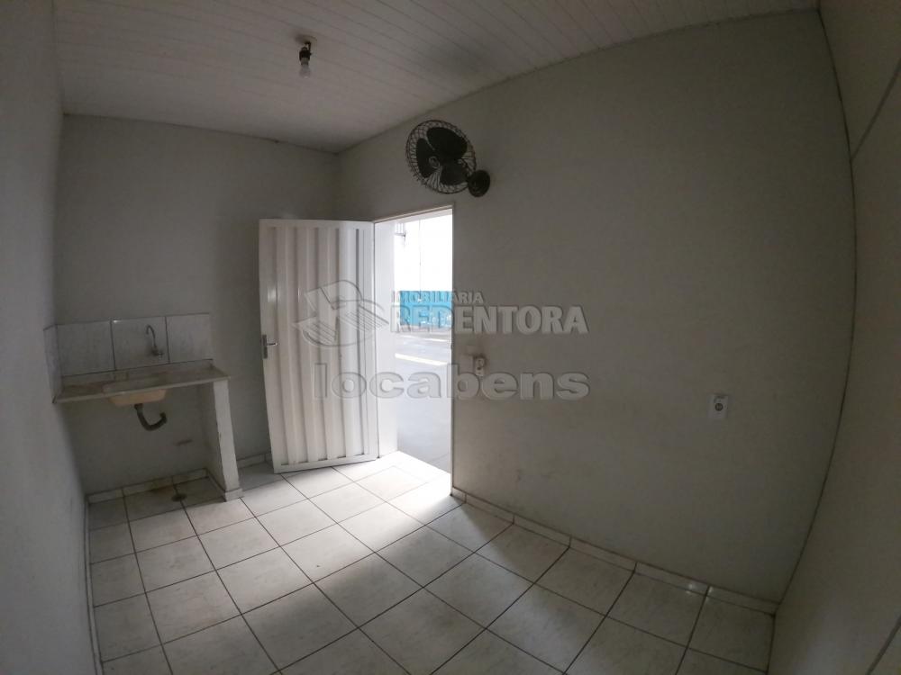 Alugar Comercial / Salão em São José do Rio Preto R$ 3.000,00 - Foto 9