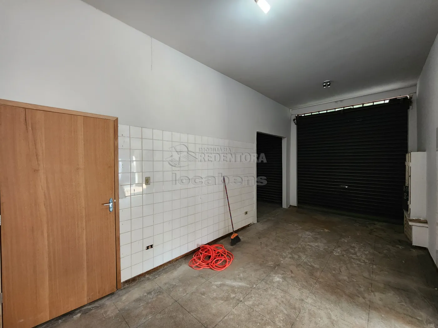 Alugar Comercial / Salão em São José do Rio Preto R$ 4.500,00 - Foto 4