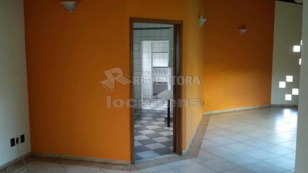 Alugar Casa / Padrão em São José do Rio Preto R$ 4.000,00 - Foto 15