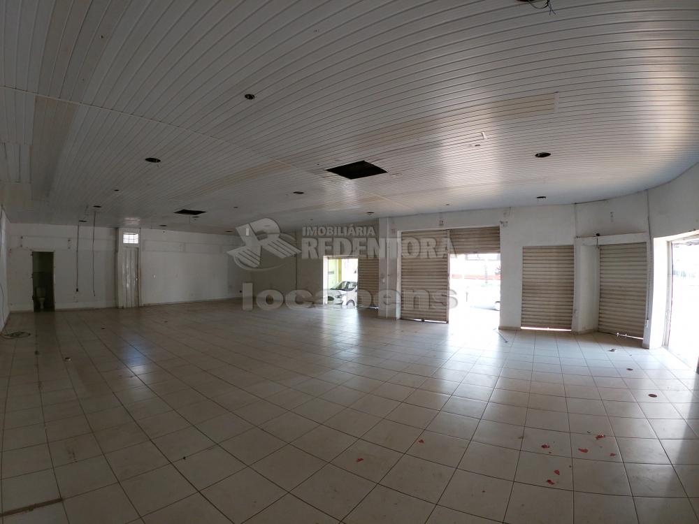 Alugar Comercial / Salão em São José do Rio Preto R$ 7.000,00 - Foto 3