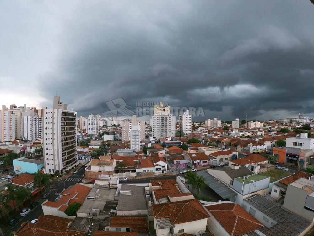 Alugar Apartamento / Padrão em São José do Rio Preto R$ 1.100,00 - Foto 4