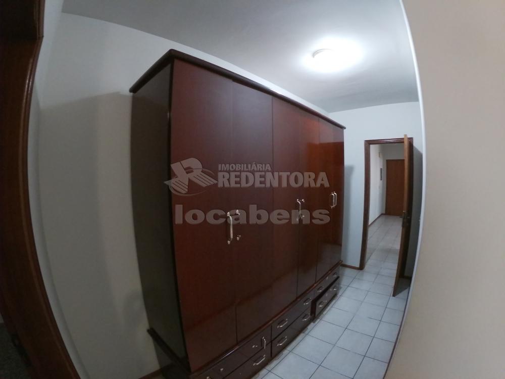 Alugar Apartamento / Padrão em São José do Rio Preto R$ 1.100,00 - Foto 11