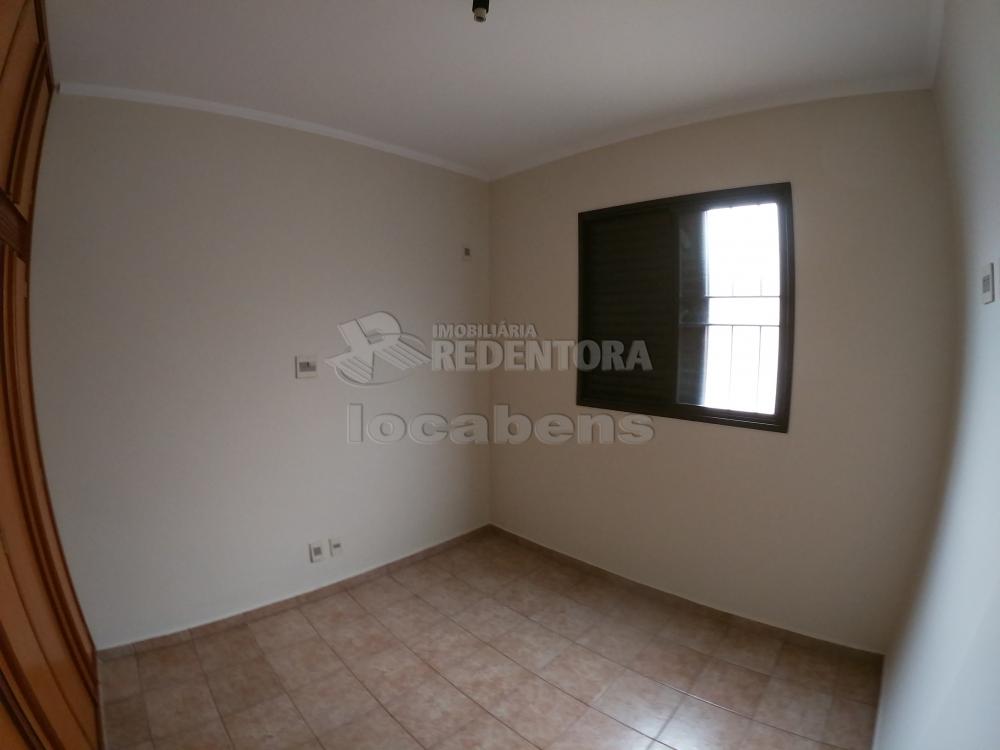 Alugar Apartamento / Padrão em São José do Rio Preto R$ 800,00 - Foto 11