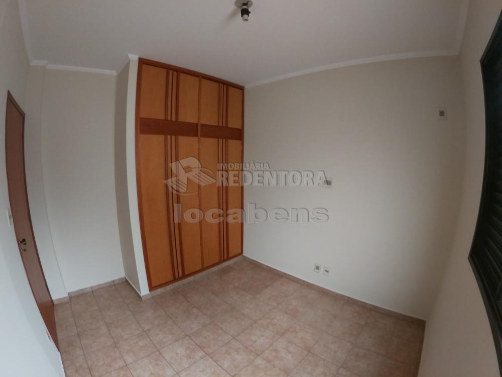 Alugar Apartamento / Padrão em São José do Rio Preto R$ 800,00 - Foto 12