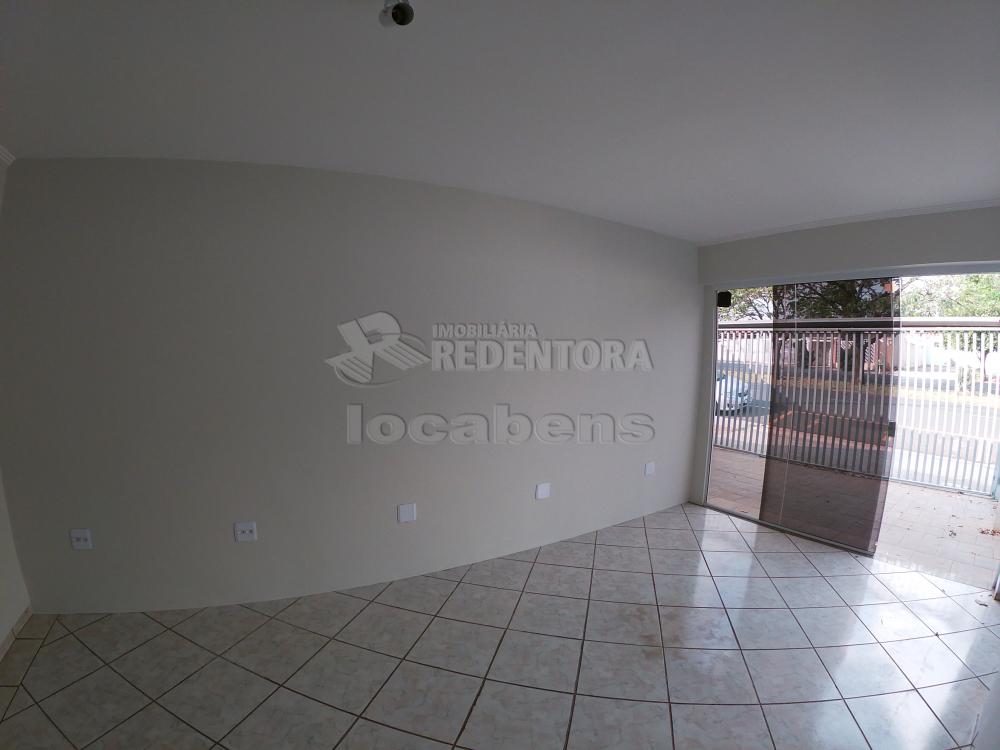 Alugar Casa / Padrão em São José do Rio Preto R$ 4.500,00 - Foto 4