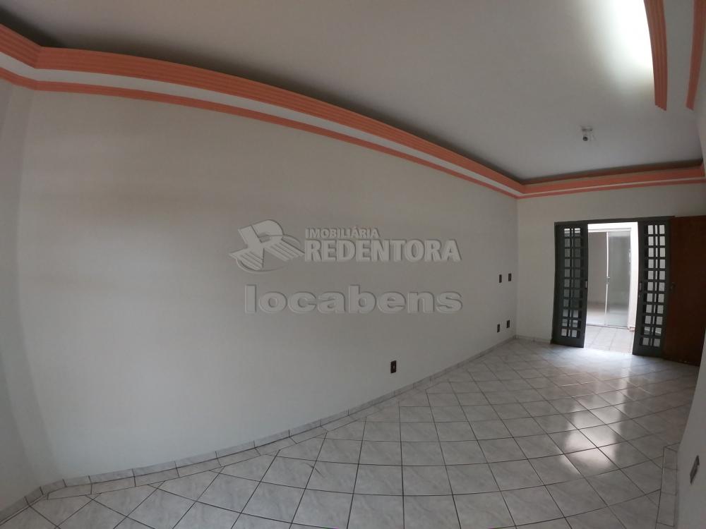 Alugar Casa / Padrão em São José do Rio Preto R$ 4.500,00 - Foto 7