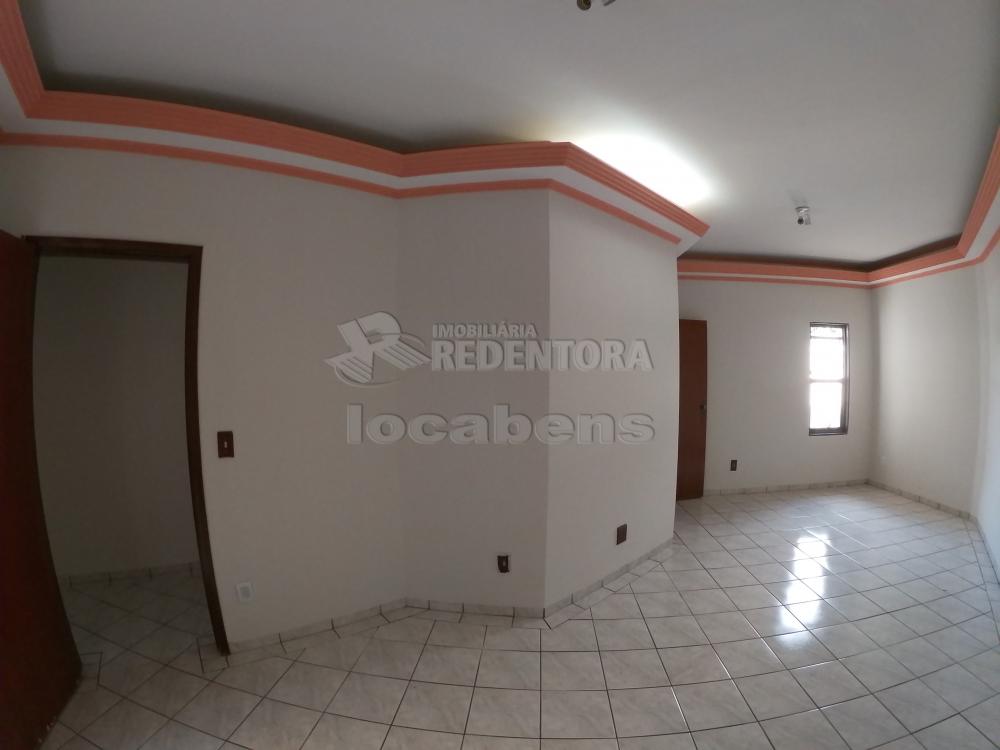 Alugar Casa / Padrão em São José do Rio Preto R$ 4.500,00 - Foto 9