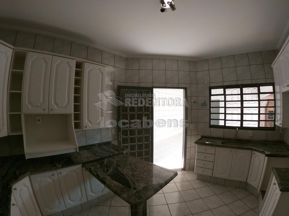 Alugar Casa / Padrão em São José do Rio Preto R$ 4.500,00 - Foto 13